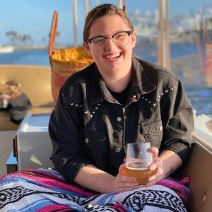 Meet your Posher, Cece